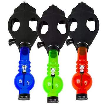 GAS MASK WATER PIPE